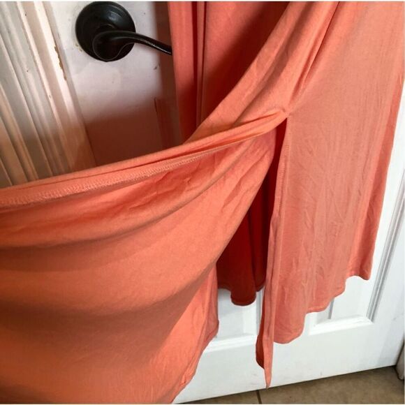 DEX - NWT - L Sz MEDIUM Structured-Bodice Knit Midi Dress in Peach Coral. LOVELY - Picture 10 of 14